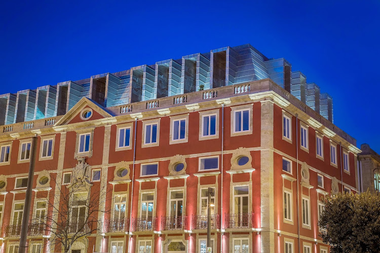 Hotel NH Collection Porto Batalha